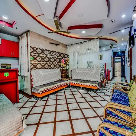 Airport Sky Inn Homestay